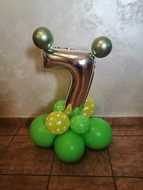 Composizione palloncini 1 anno verde e giallo